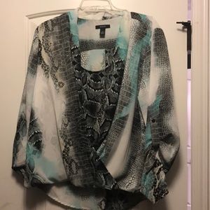 Snake print top